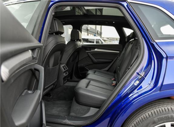 奥迪Q5L 2018款 45 TFSI 尊享豪华运动型 国V 车厢座椅   后排空间