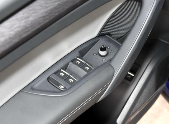 奥迪Q5L 2018款 45 TFSI 尊享风雅型 国V 车厢座椅   门窗控制