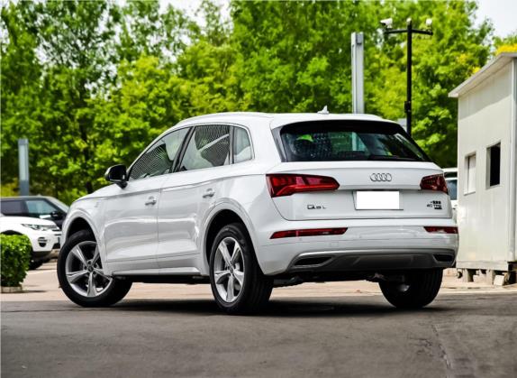 奥迪Q5L 2018款 40 TFSI 荣享进取型 国VI 外观   斜后