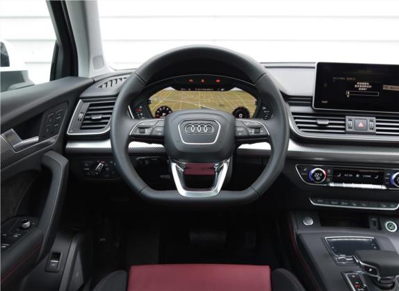 奥迪Q5L 2018款 45 TFSI 尊享豪华运动型 国VI 中控类   驾驶位