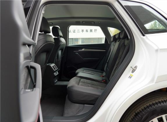 奥迪Q5L 2020款 45 TFSI 尊享运动型 车厢座椅   后排空间