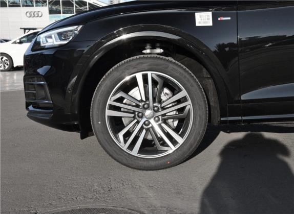 奥迪Q5L 2020款 45 TFSI 尊享豪华运动型 其他细节类   前轮