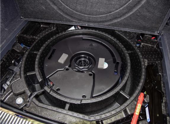 奥迪Q5L 2021款 45 TFSI 臻选动感型 其他细节类   备胎