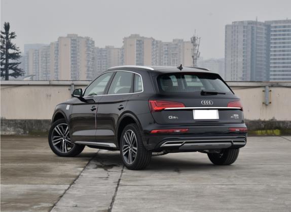 奥迪Q5L 2022款 40T 时尚致雅型 外观   斜后