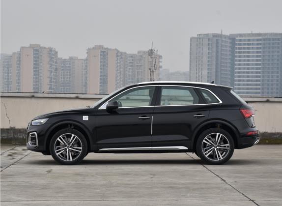 奥迪Q5L 2022款 40T 时尚致雅型 外观   正侧