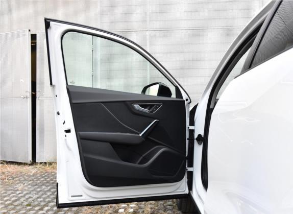 奥迪Q2L 2018款 35 TFSI 上市专享版 国V 车厢座椅   前门板