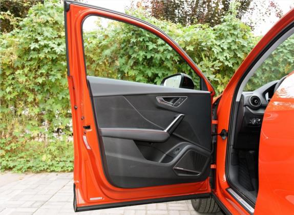 奥迪Q2L 2018款 35 TFSI 时尚动感型 国V 车厢座椅   前门板