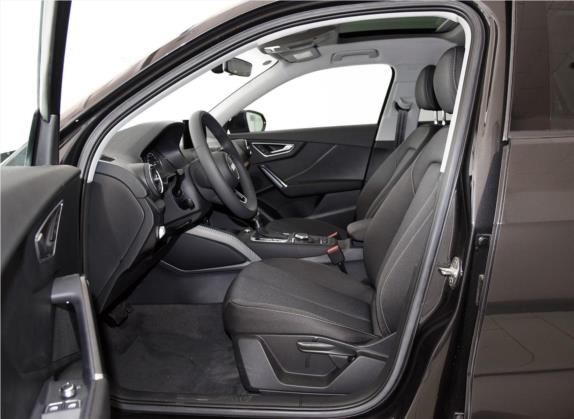 奥迪Q2L 2018款 35 TFSI 上市专享版 国VI 车厢座椅   前排空间