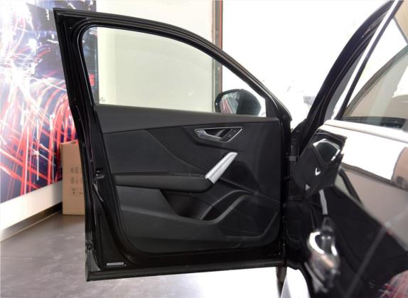 奥迪Q2L 2018款 35 TFSI 时尚致雅型 国VI 车厢座椅   前门板