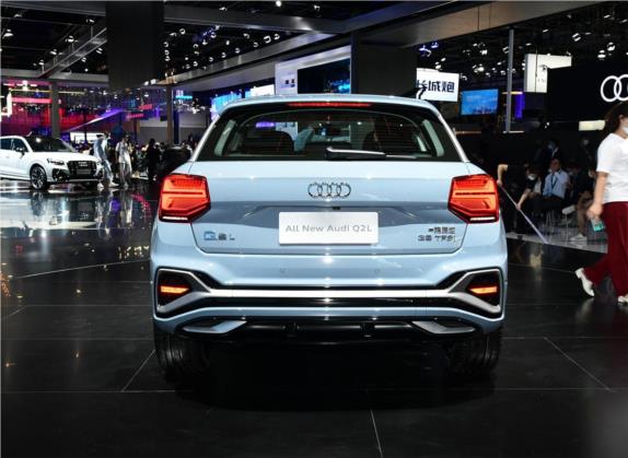 奥迪Q2L 2022款 35 TFSI RS套件燃速型 外观   正后