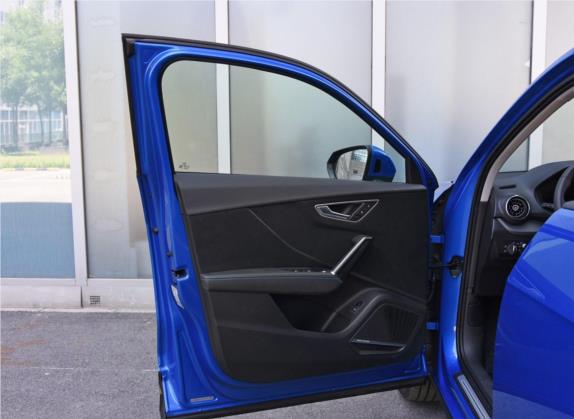 奥迪Q2L e-tron 2019款 Q2L e-tron 纯电智享型 车厢座椅   前门板