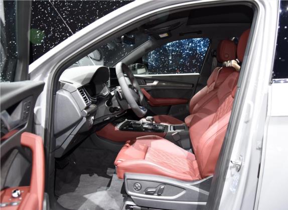 奥迪Q5L Sportback 2021款 45 TFSI 臻选型 车厢座椅   前排空间
