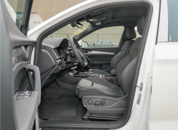 奥迪Q5L Sportback 2021款 40 TFSI 时尚型 车厢座椅   前排空间