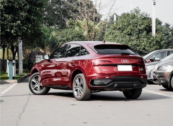 奥迪Q5L Sportback 2021款 45 TFSI 豪华型 外观   斜后