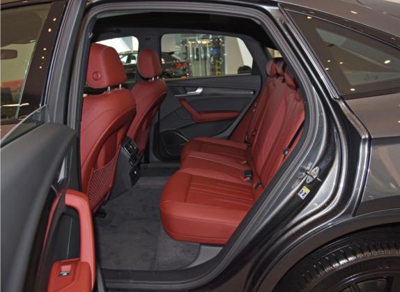 奥迪Q5L Sportback 2021款 40 TFSI 进享人生版 车厢座椅   后排空间