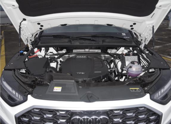 奥迪Q5L Sportback 2022款 45 TFSI 豪华型 其他细节类   发动机舱