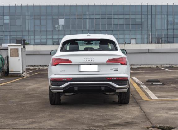 奥迪Q5L Sportback 2022款 45 TFSI 豪华型 外观   正后