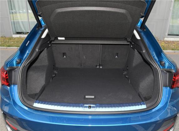 奥迪Q3 Sportback 2020款 45 TFSI quattro 豪华型 车厢座椅   后备厢