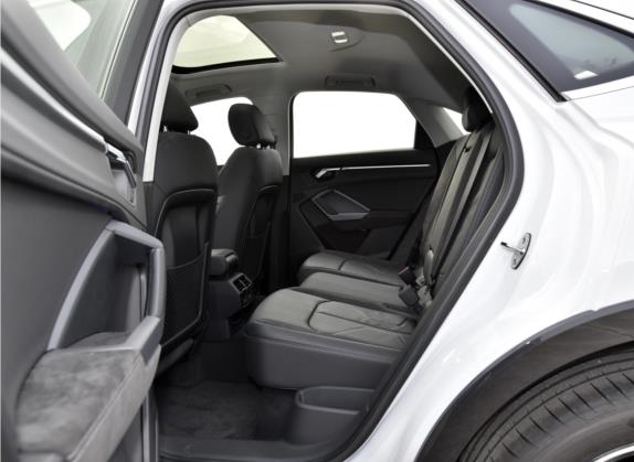 奥迪Q3 Sportback 2020款 45 TFSI quattro 时尚型 车厢座椅   后排空间