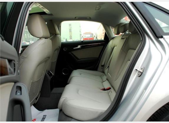 奥迪A4L 2009款 2.0 TFSI 豪华型 车厢座椅   后排空间