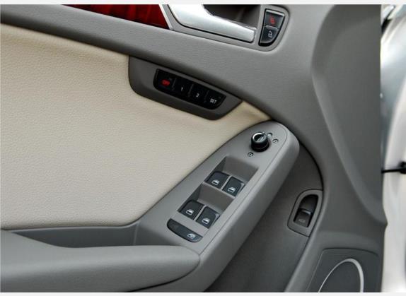 奥迪A4L 2009款 2.0 TFSI 豪华型 车厢座椅   门窗控制