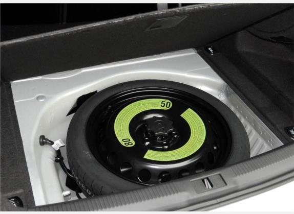 奥迪A4L 2010款 1.8 TFSI 舒适型 其他细节类   备胎