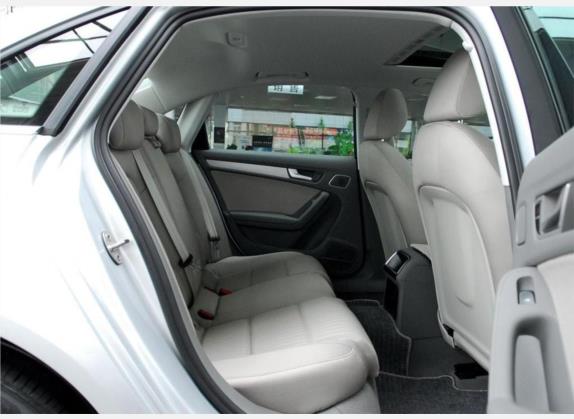 奥迪A4L 2010款 1.8 TFSI 舒适型 车厢座椅   后排空间