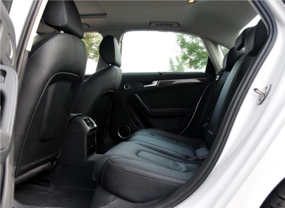 奥迪A4L 2010款 2.0 TFSI 豪华型 车厢座椅   后排空间