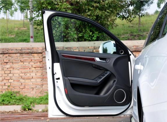 奥迪A4L 2010款 2.0 TFSI 豪华型 车厢座椅   前门板