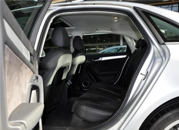 奥迪A4L 2011款 2.0 TFSI 运动型 车厢座椅   后排空间