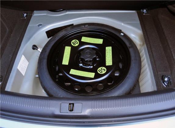 奥迪A4L 2012款 1.8 TFSI 自动舒适型 其他细节类   备胎