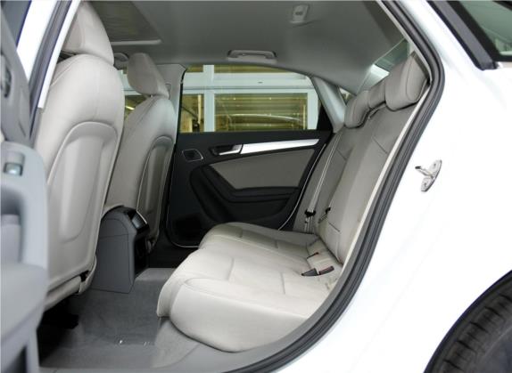 奥迪A4L 2012款 2.0 TFSI 自动标准型 车厢座椅   后排空间