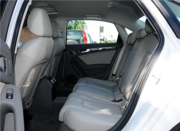奥迪A4L 2012款 2.0 TFSI 自动舒适型 车厢座椅   后排空间