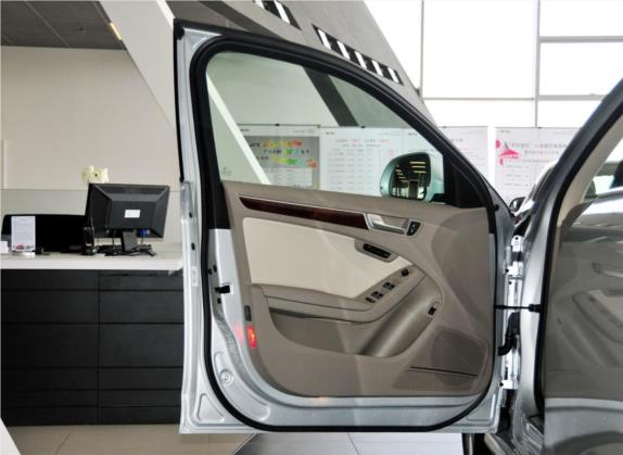 奥迪A4L 2012款 2.0 TFSI 自动技术型 车厢座椅   前门板
