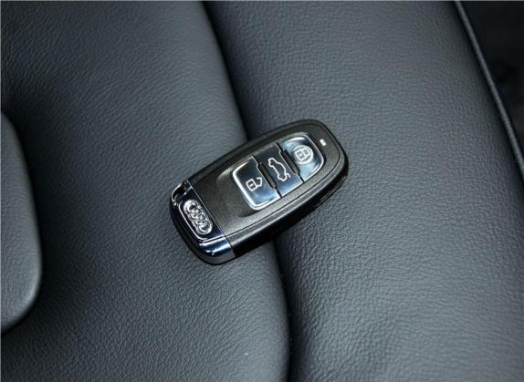 奥迪A4L 2012款 2.0 TFSI 自动豪华型 其他细节类   钥匙