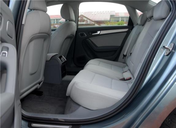 奥迪A4L 2013款 30 TFSI 自动舒适型 车厢座椅   后排空间