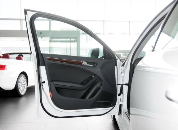 奥迪A4L 2013款 35 TFSI 自动舒适型 车厢座椅   前门板