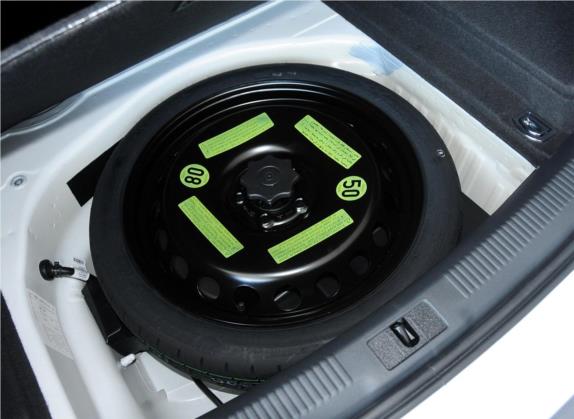 奥迪A4L 2015款 35 TFSI 自动标准型 其他细节类   备胎
