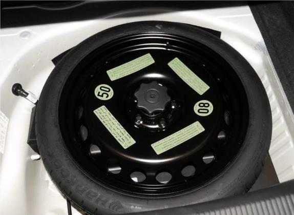 奥迪A4L 2015款 35 TFSI 自动舒适型 其他细节类   备胎