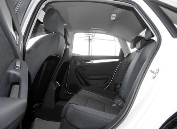 奥迪A4L 2015款 45 TFSI quattro个性运动型 车厢座椅   后排空间