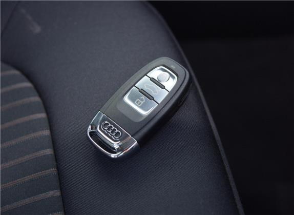 奥迪A4L 2016款 30 TFSI 自动舒适型 其他细节类   钥匙