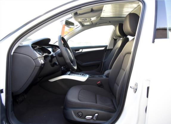 奥迪A4L 2016款 45 TFSI 典藏版 quattro个性运动型 车厢座椅   前排空间