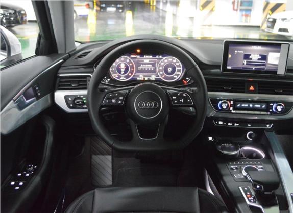 奥迪A4L 2017款 Plus 40 TFSI 运动型 中控类   驾驶位