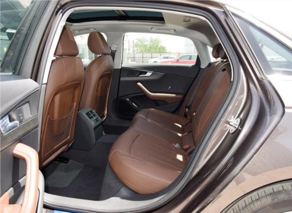 奥迪A4L 2017款 Plus 45 TFSI quattro 风尚型 车厢座椅   后排空间
