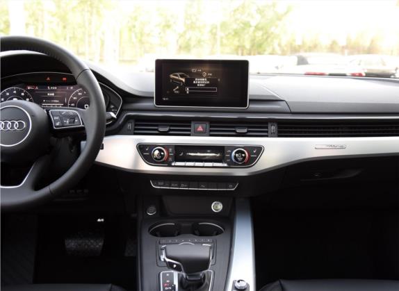 奥迪A4L 2017款 Plus 45 TFSI quattro 运动型 中控类   中控台
