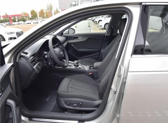 奥迪A4L 2019款 40 TFSI 进取型 国V 车厢座椅   前排空间