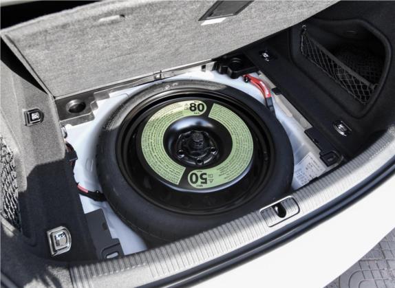 奥迪A4L 2019款 40 TFSI 时尚型 国VI 其他细节类   备胎