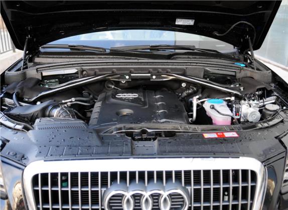 奥迪Q5 2011款 2.0TFSI 舒适型 其他细节类   发动机舱