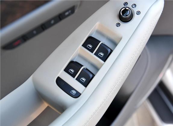 奥迪Q5 2011款 2.0TFSI 豪华型 车厢座椅   门窗控制