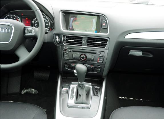 奥迪Q5 2012款 2.0TFSI 进取型 中控类   中控台